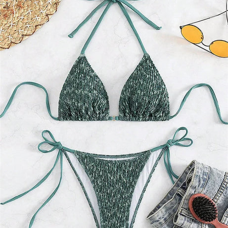 Sexy Green 2 Piece Bikinis Set Halter Metal Stap Swimsuit Bumr